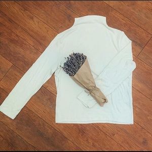 Superrr soft Oak + Fort mock neck!